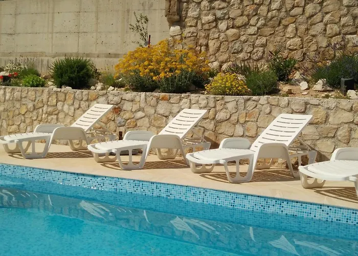 Apartamento Family Friendly With A Swimming Pool Pag - 12795