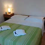 Family Friendly With A Swimming Pool Pag - 12795 Апартаменты *