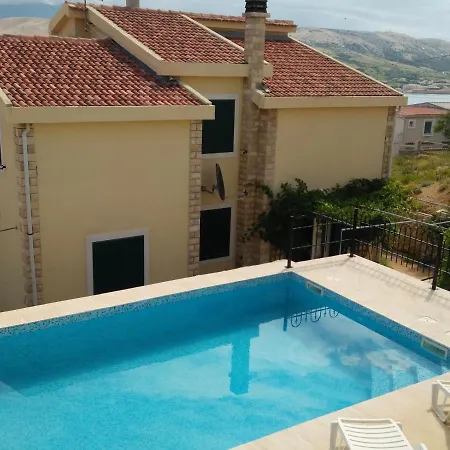 Apartment Family Friendly With A Swimming Pool Pag - 12795 Pag Town