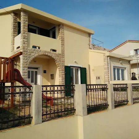 Family Friendly With A Swimming Pool Pag - 12795