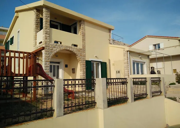 Family Friendly With A Swimming Pool Pag - 12795